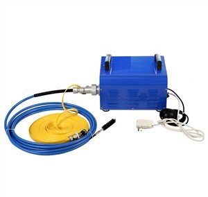 Equipo de limpieza de tubos de condensadores